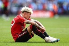 罗马诺晒加纳乔照片，引发切尔西转会猜想