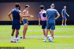 巴黎圣日耳曼：辉煌赛季的遗憾与未来挑战