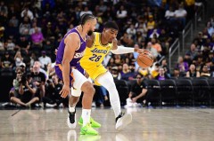 季前赛-布克24分里夫斯20分 詹东缺阵湖人81-103负太阳