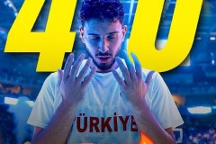 申京欧洲杯至今场均20+8+6 三项数据均位居前十