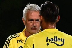 1-2到5-2！穆里尼奥率费内巴切逆转，主场强势晋级欧冠正赛