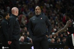 Shams:NHL飓风老板同意以超过40亿美元收购开拓者