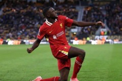 红军德甲大扫货！豪掷4.25亿签7人，拜仁甘拜下风！