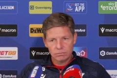 满面愁容！水晶宫主帅：若球队很成功我也不会在这，担心我们未来