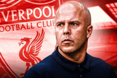 1.3亿英镑！利物浦再破纪录签下伊萨克，欧洲足坛迎来红色王朝时代