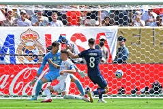 比剧本还玄幻！姆巴佩刚走，大巴黎就夺欧冠，然后世俱杯痛打皇马