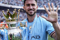 人生赢家！瓜迪奥拉爱徒回归西甲，7年外漂：14冠+7300万欧元