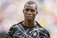 切尔西前锋杰克逊去向成疑，拜仁否认接触，热刺纽卡有意问价