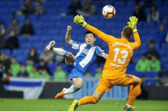 假如武磊当初加盟英超狼队，他的身体能够立足英超吗？