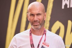 萨基为齐达内指路曼联，但法国人的心思谁都懂