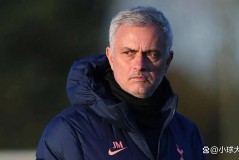 0-0，穆帅客场死里逃生！波尔图横梁挡出绝杀，本菲卡1分苟住争冠希望