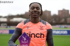 阿森纳“三箭齐发”被蓝军打乱：边锋争夺战，来到愈演愈烈模式