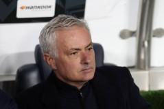 意甲金靴7500万欧加盟土超，3大亿元先生齐聚，穆里尼奥压力更大了