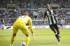 曼联的吸引力：本杰明·谢斯科的选择令阿兰·希勒尴尬