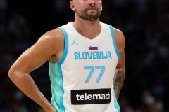 欧洲杯综述:东契奇34+9+5仍吞败仗 字母31分希腊开门红