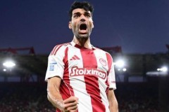 奥林匹亚科斯新锋霸横空出世？塔雷米首秀双响，希腊联赛迎来“降维打击”！