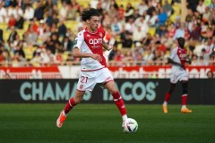 法甲中游对决：欧塞尔主场迎战摩纳哥，保级区边缘队能否阻击上游劲旅？